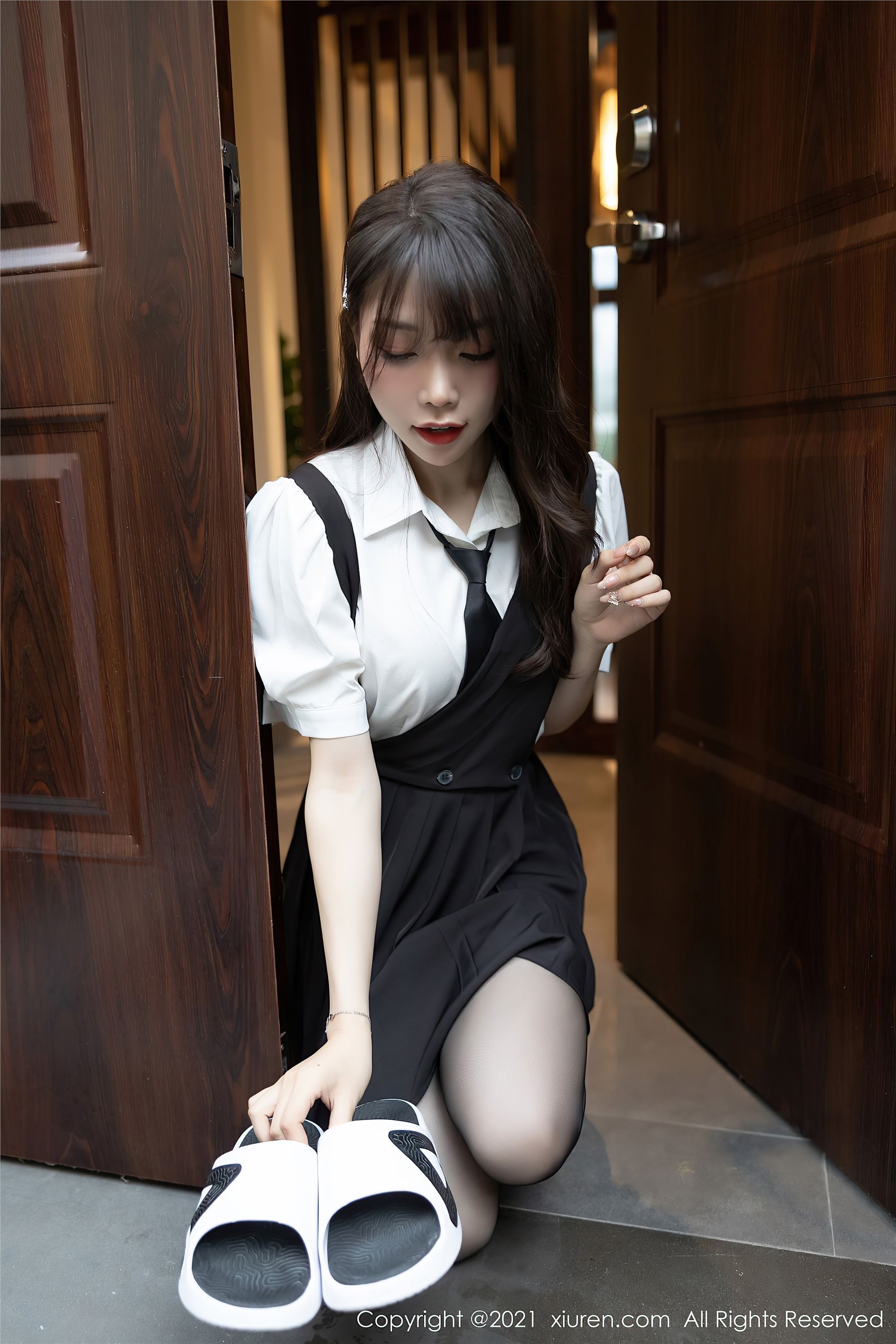 XIUREN秀人网 2021.07.08 No.3643 芝芝Booty